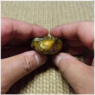 石仓和田玉鉴赏:籽料多色皮白玉